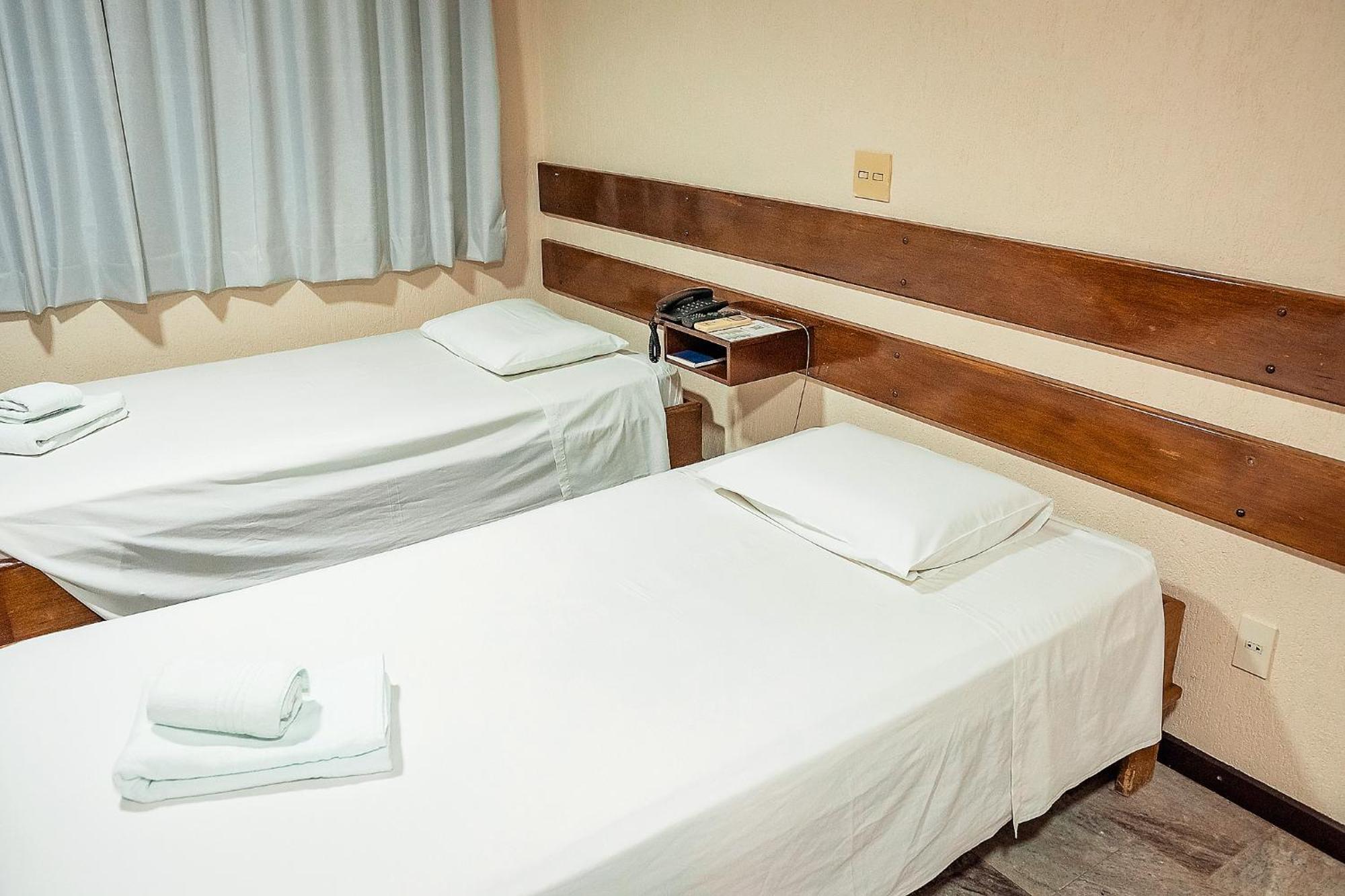 Sakr Hotel Penápolis Εξωτερικό φωτογραφία