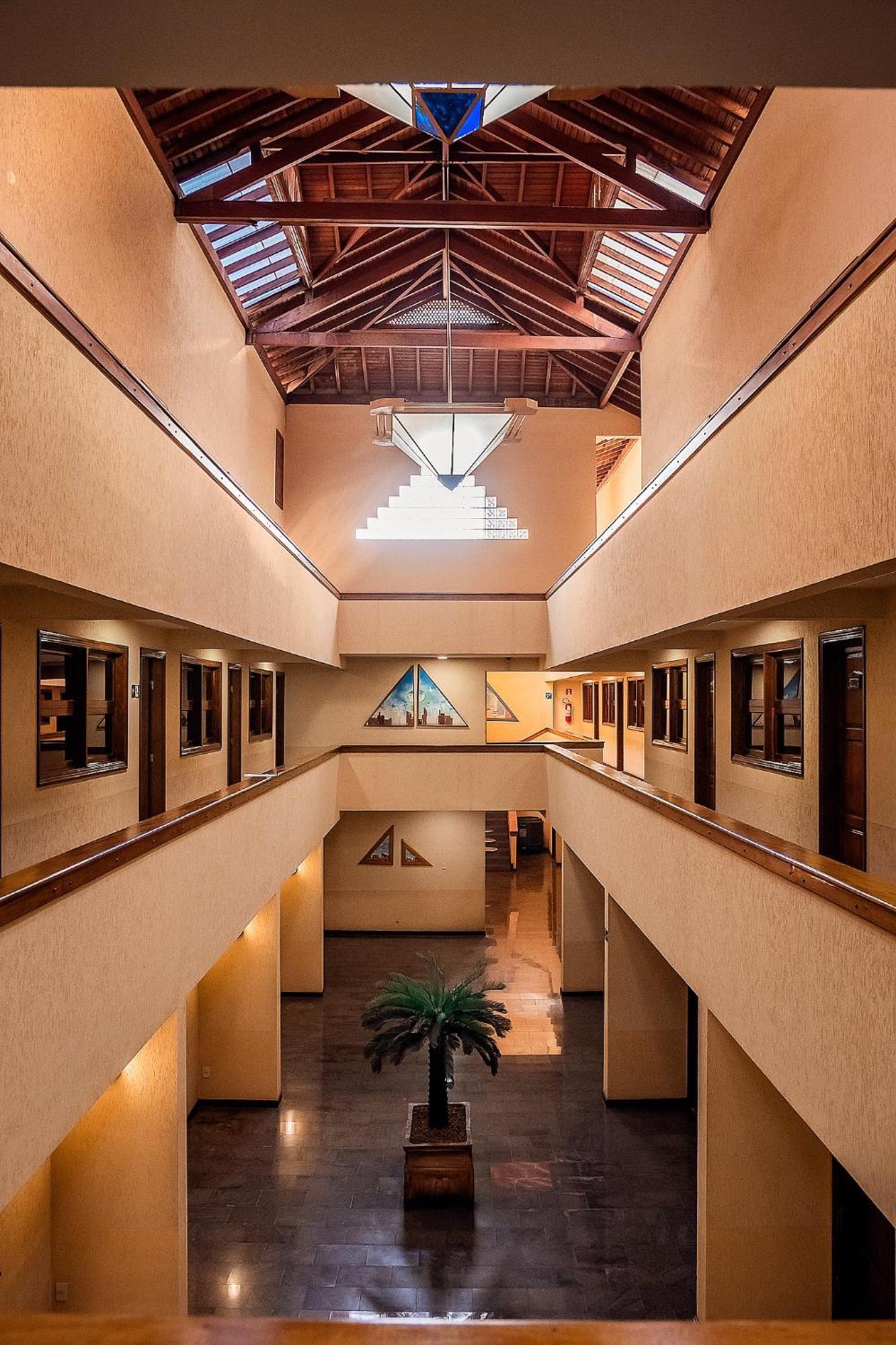 Sakr Hotel Penápolis Εξωτερικό φωτογραφία